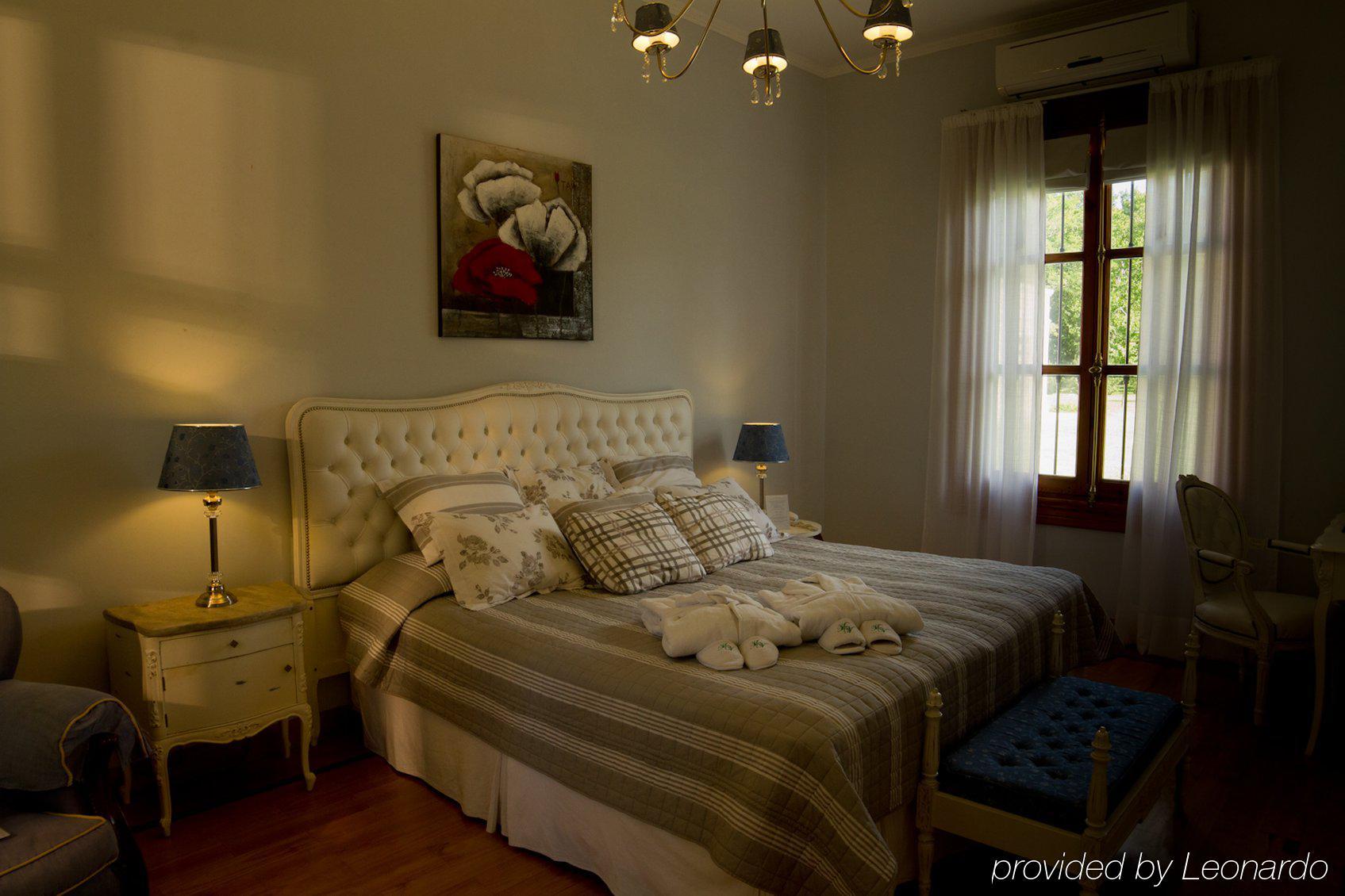 Estancia Monte Viejo Brandsen Exterior photo